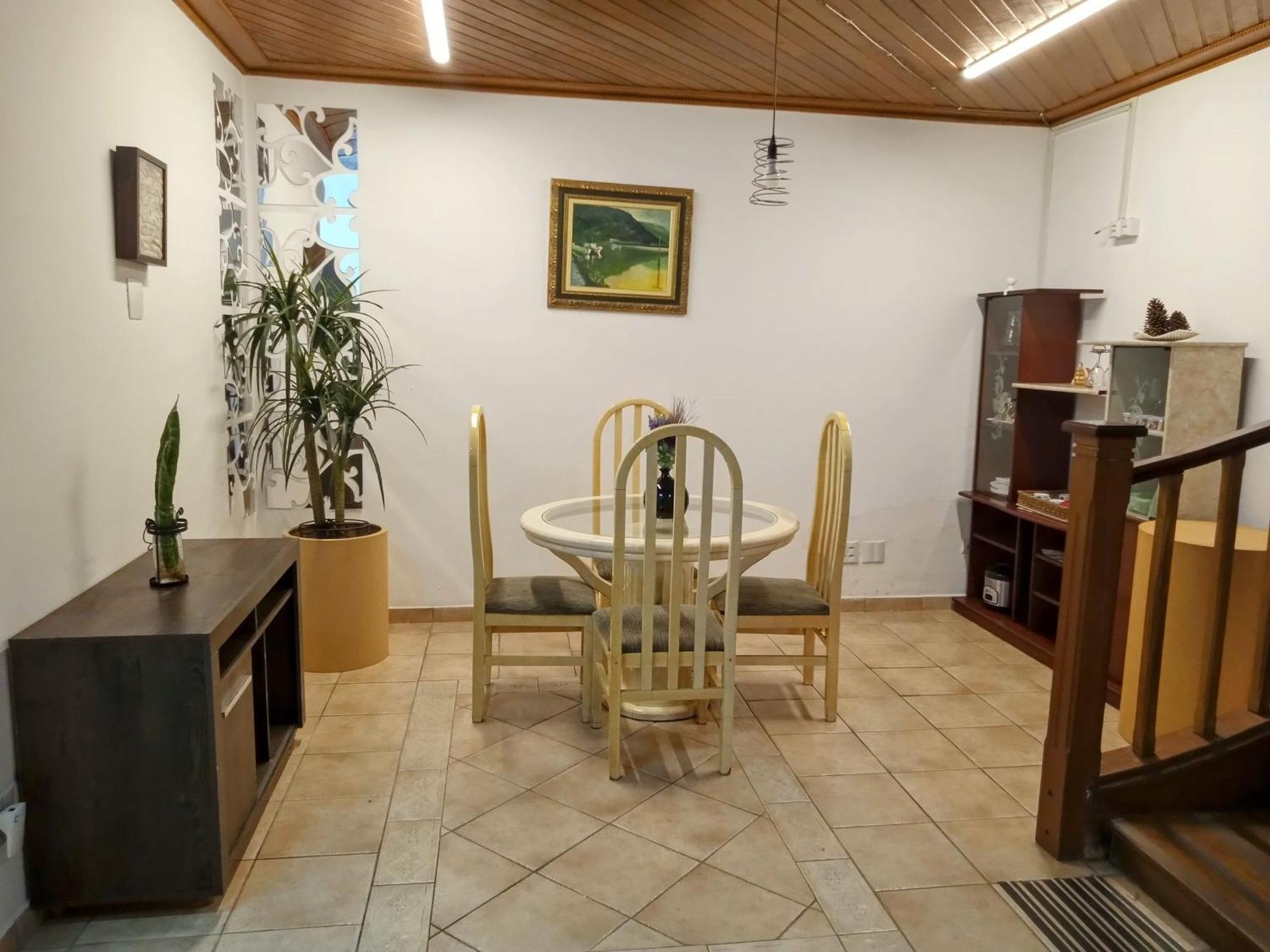 Uma Casinha Rosa No Pacaembu Hostel - Sao Paulo — Fotos 1